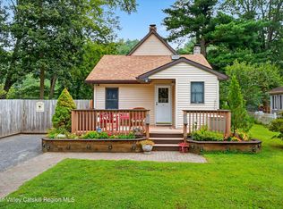 201 Esopus Creek Road, Saugerties, NY 12477