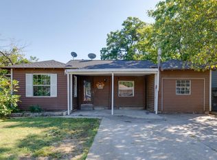 3320 Poinsettia Dr, Dallas, TX 75211