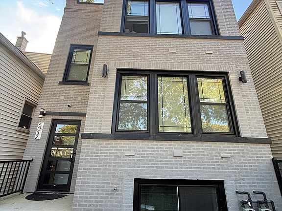 2nd image of 6032 S Paulina St #2