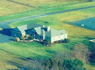 200 Maron Rd, Hatfield, PA 19440