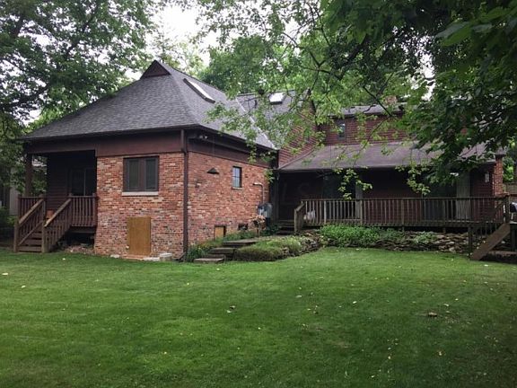 2nd image of 3847 Olentangy Blvd
