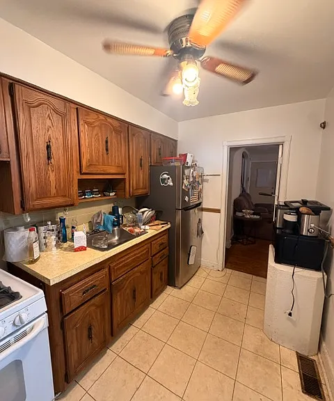 510 Allendale St — Photo 7