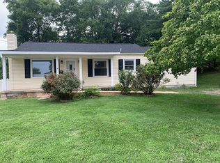 2609 Heatherly Ln, Johnson City, TN 37604