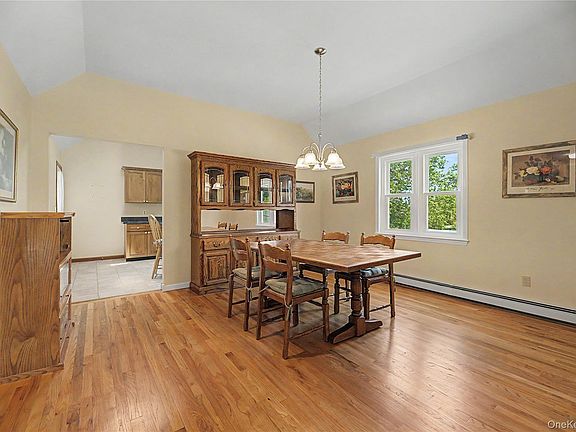 3rd image of 139 Broad Street