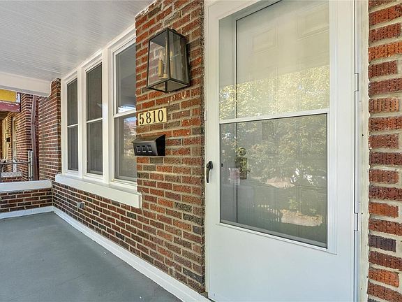 4th image of 5810 Pershing Ave