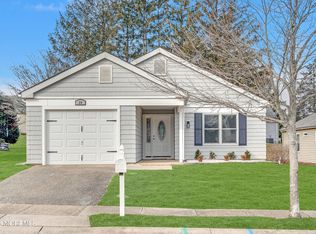 20 Woodstock Lane, Manchester, NJ 08759