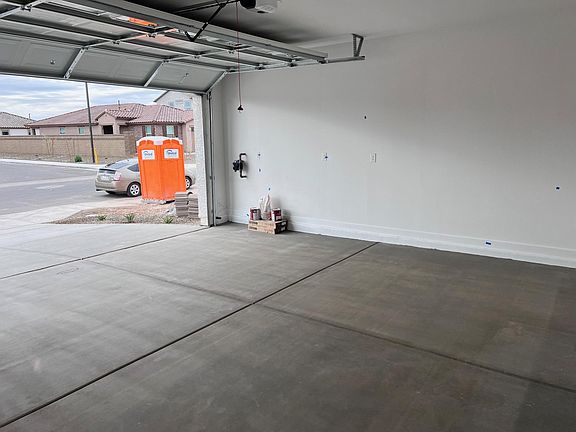 4th image of 12570 W Kaler Dr