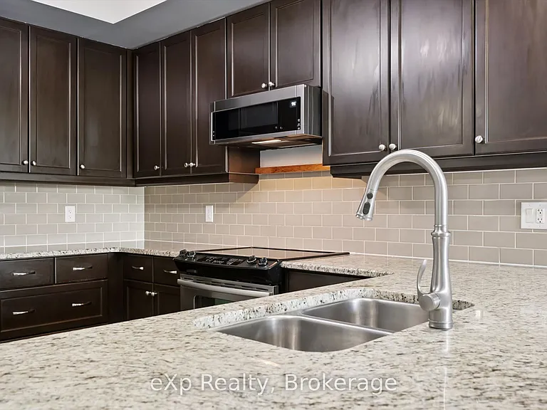 160 Macdonell St #308 — Photo 22