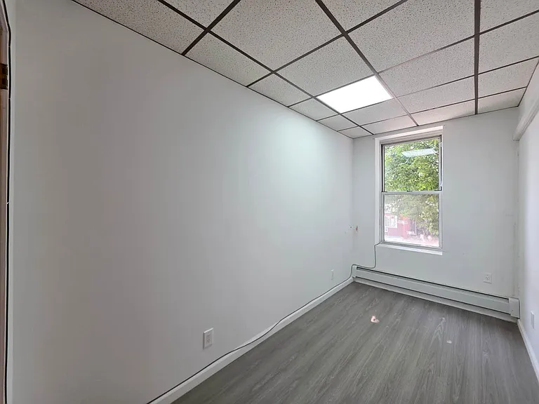 160 Bay 43rd St #2 — Photo 7