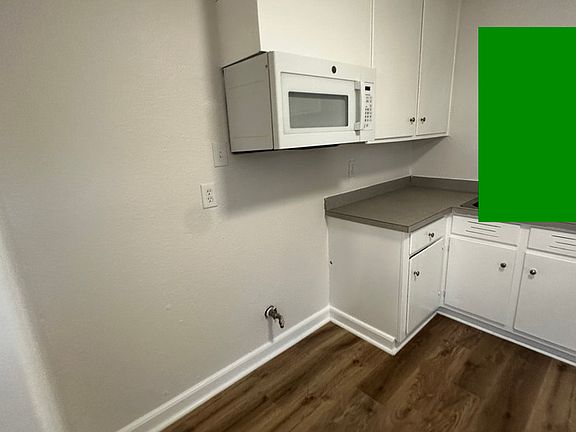 5th image of 133 Vandenburg Dr #B