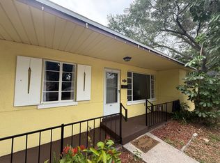 4027 Iris St N, Saint Petersburg, FL 33703
