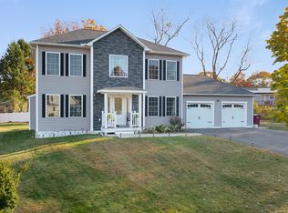 70 Old Farm Ln, Naugatuck, CT 06770