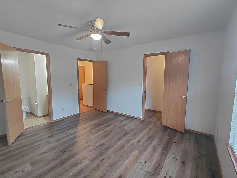 20304 Skyview Dr — Photo 11