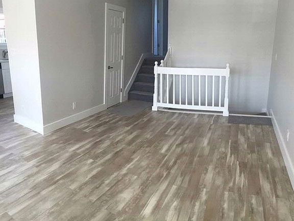 3rd image of 314 Beach 42nd St