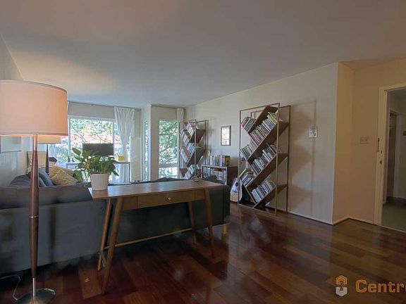 3rd image of 1421 10th Ave #26