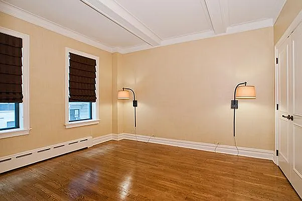 Rented by essential NEW YORK Real Estate | media 18