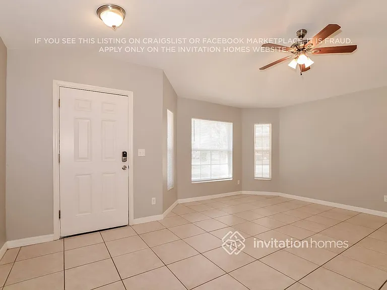 323 Boca Ciega Rd — Photo 5