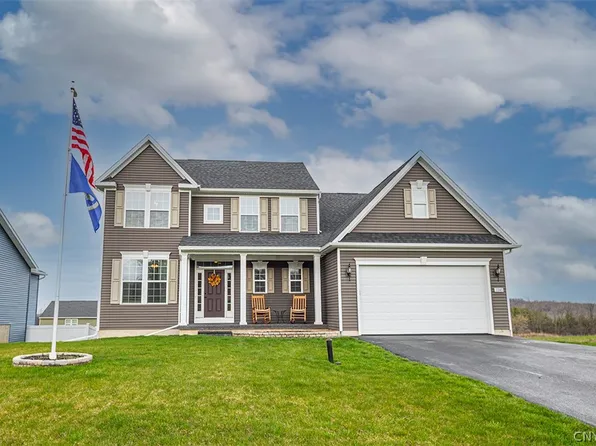 2245 Gidran Dr, Chittenango, NY 13037