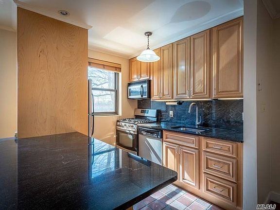 5th image of 18931 39th Ave APT 129