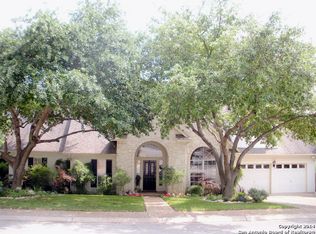 18203 Apache Springs Dr, San Antonio, TX 78259