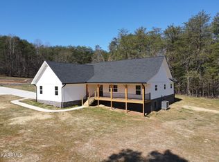 4379 Six Mile Rd, Maryville, TN 37803