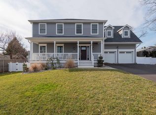 19 Raritan Ave, Leonardo, NJ 07737
