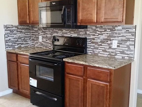 4th image of 925 Parkplace Rdg