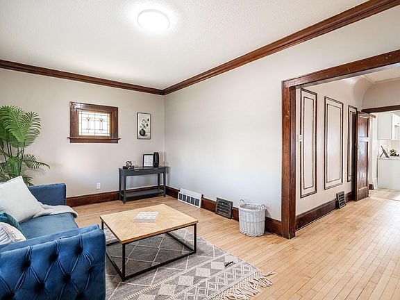 5th image of 3726 N 19th PLACE