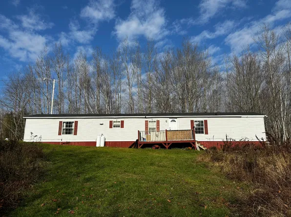 1143 North Street, Harrington, ME 04643