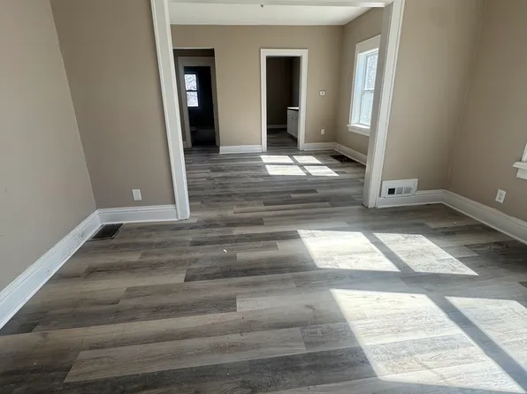 (undisclosed Address), Gary, IN 46406