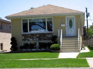 8209 W Leland Ave, Norridge, IL 60706