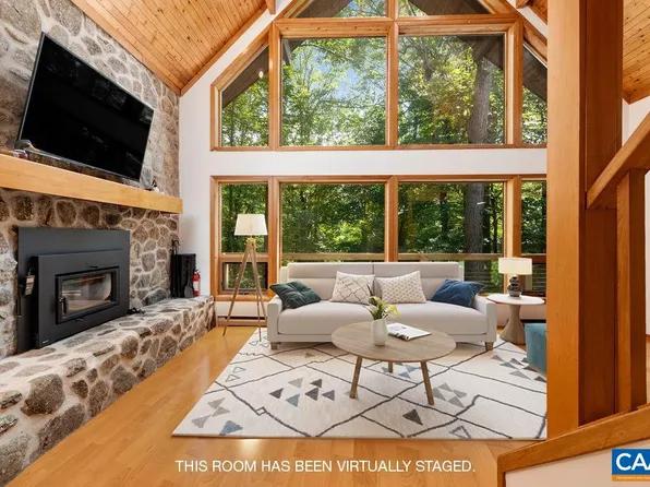 2070 Laurel Springs Dr, Wintergreen Resort, VA 22967