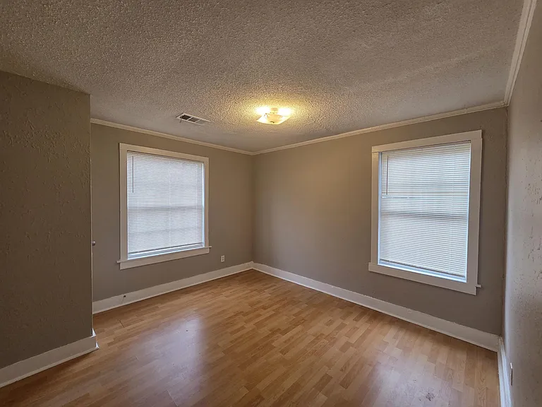 3458 Radford Rd — Photo 7