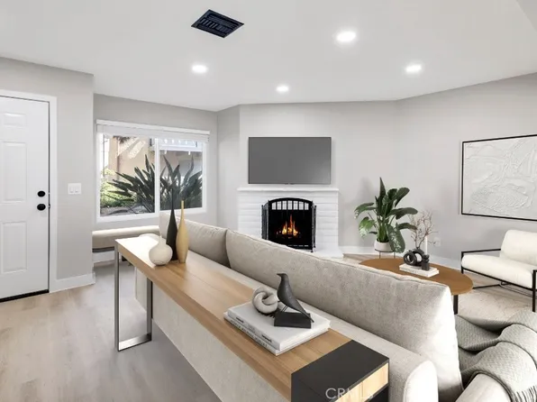 137 Tiger Ln, San Jacinto, CA 92583