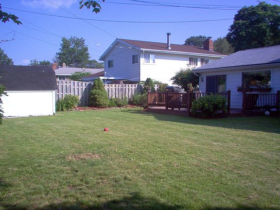 3rd image of 14740 Indian Creek Dr