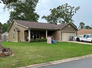 703 Edgemoor, Benton, AR 72019