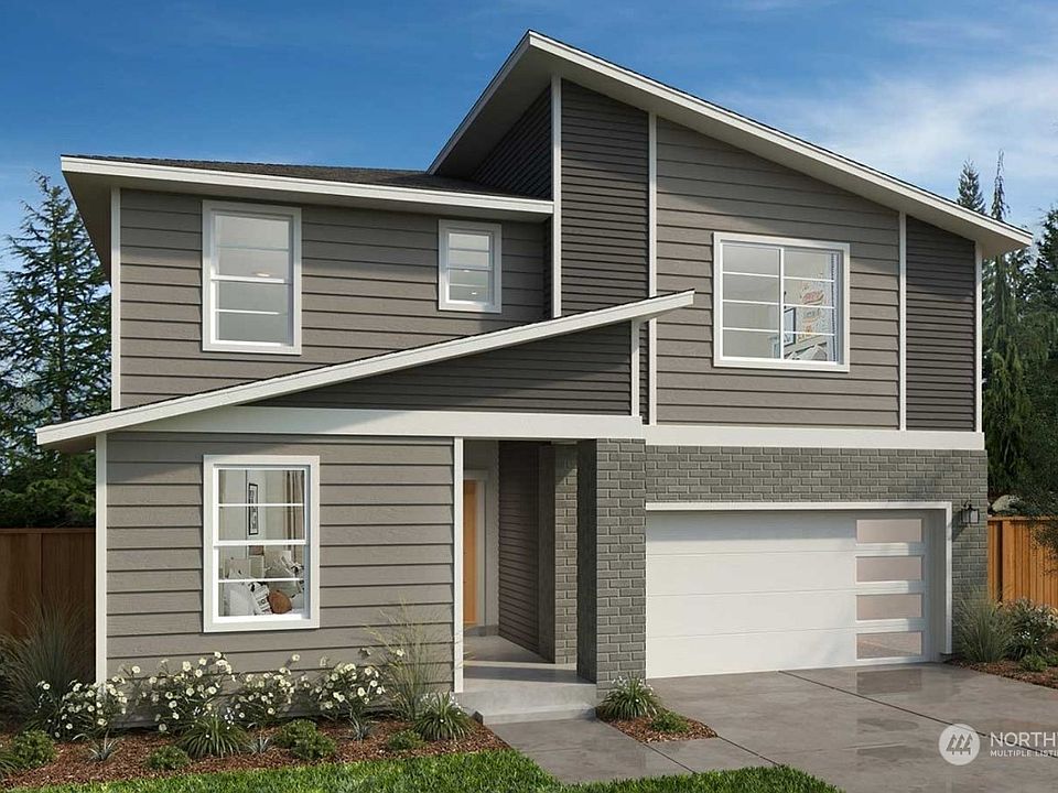 1st image of 18715 135th Avenue E #25