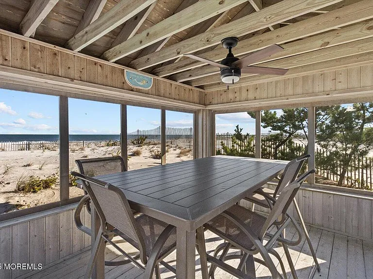 262 Sunset Ln — Photo 4