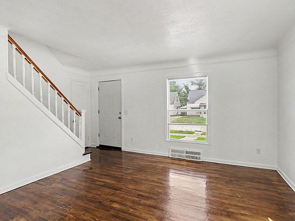 2nd image of 20291 Bradford St