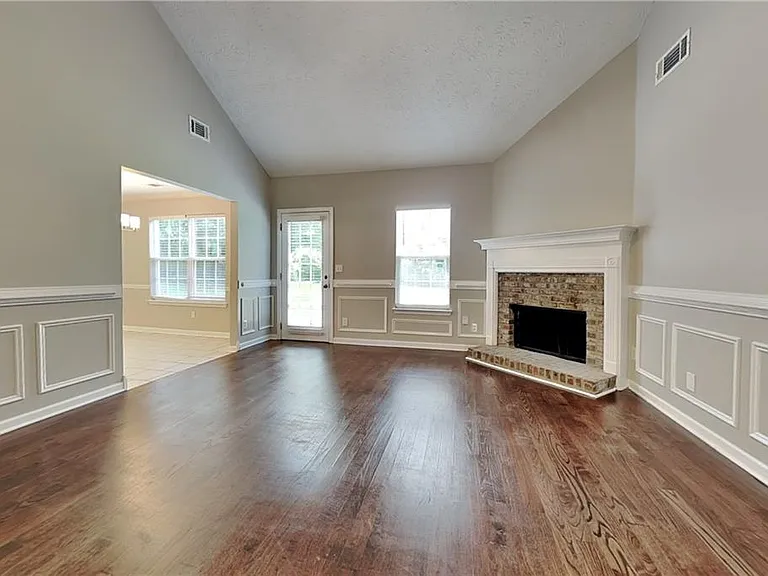 1298 Sierra Ridge Pl — Photo 2
