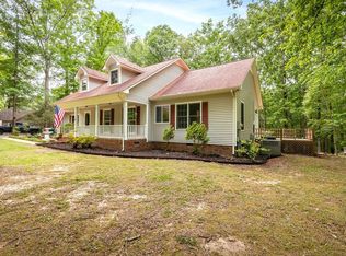 979 Paige Dr, Lawrenceburg, TN 38464