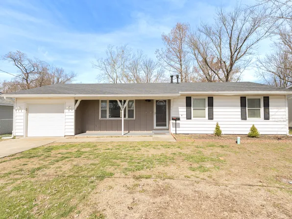 1003 Halleck St, Moberly, MO 65270