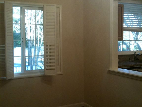 Separate Dining Room