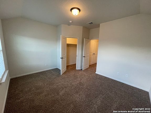 3rd image of 10334 W Lynwood Vlg #101