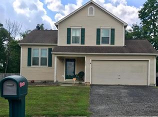 2245 Grove Oaks Ct, Grove City, OH