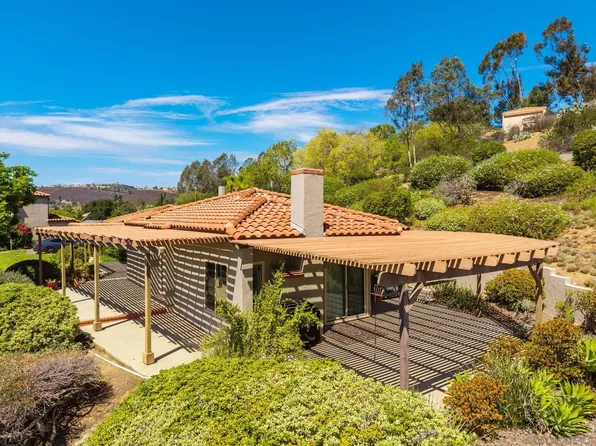 1301 Gary Ln, Escondido, CA 92026