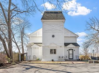 303 Nahant Rd, Nahant, MA 01908