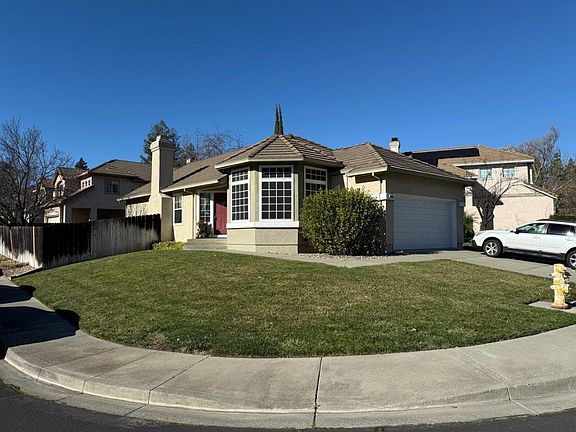 3rd image of 400 Bald Eagle Dr
