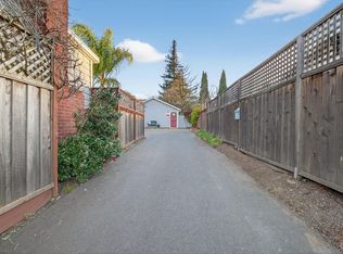 16 7th Street, Petaluma, CA 94952