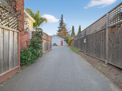 16 7th Street, Petaluma, CA, 94952